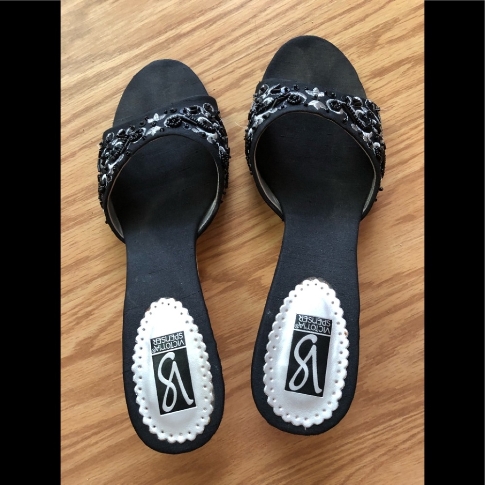 Last Chance - Sparkly slides for summer size 8